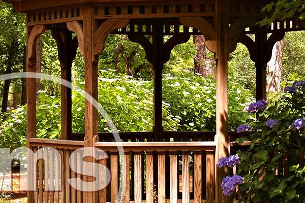 gazebo in the garden | hold an HOA board election