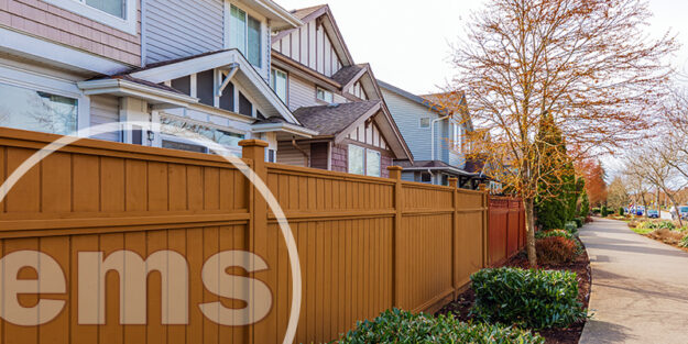 Know Your HOA Fence Rules Before Putting Them Up hoa fence rules