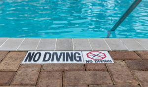 hoa pool safety tips